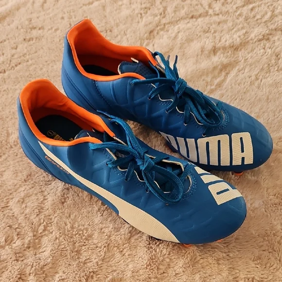 BN Youths Puma Evospeed 4 Soccer Cleats, US Size 7 / EUR 39 - Picture 1 of 7